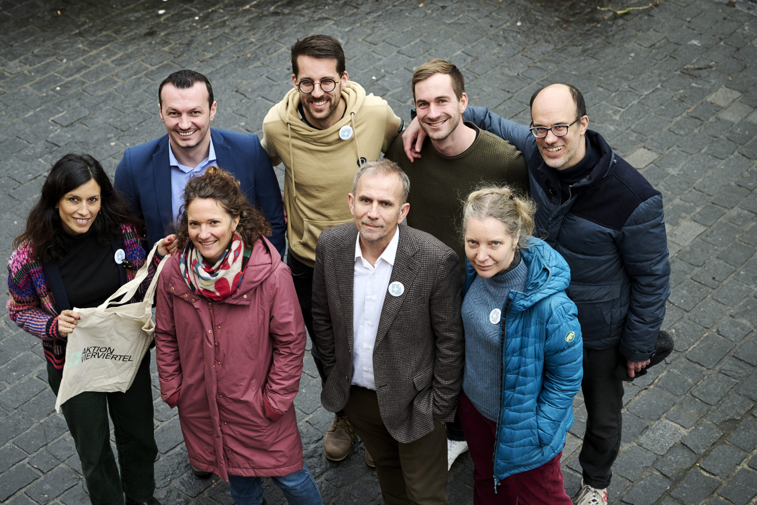 Vorstand der Aktion Vierviertel - Für ein Grundrecht auf Einbürgerung. Wir brauchen einen neuen mutigen Gesellschaftsentwurf. Wer hier lebt, soll ein Grundrecht auf Einbürgerung haben. Lass uns gemeinsam die Schweiz verändern. © Manu Friederich